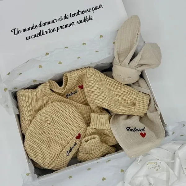 box naissance brodée